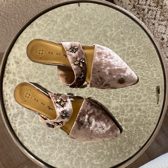 Free People X FARYLROBIN Sia Vegan Slides - Picture 8 of 10